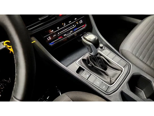 SEMINUEVOS VOLKSWAGEN Jetta a Estados en autogozo