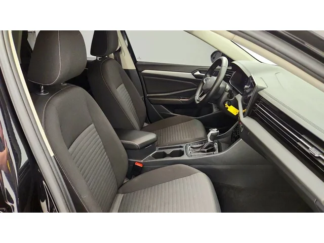 SEMINUEVOS VOLKSWAGEN Jetta a Estados en autogozo
