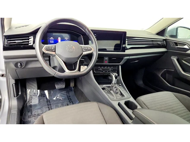SEMINUEVOS VOLKSWAGEN Jetta a Estados en autogozo