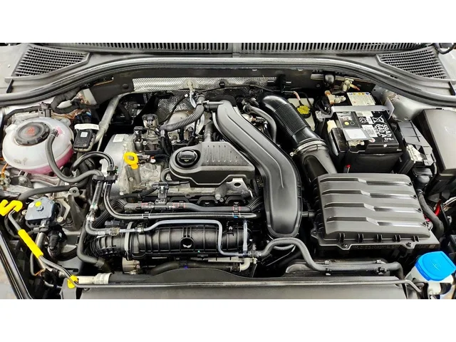 SEMINUEVOS VOLKSWAGEN Jetta a Estados en autogozo