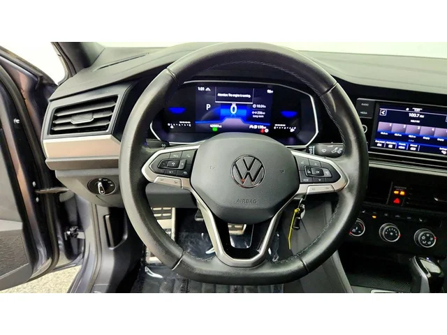 SEMINUEVOS VOLKSWAGEN Jetta a Estados en autogozo