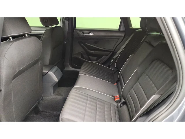 SEMINUEVOS VOLKSWAGEN Jetta a Estados en autogozo
