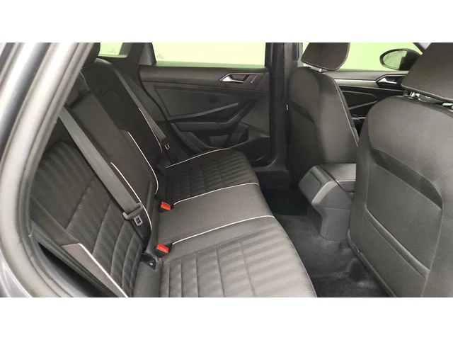 SEMINUEVOS VOLKSWAGEN Jetta a Estados en autogozo