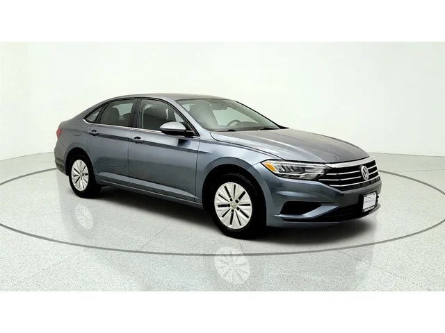SEMINUEVOS VOLKSWAGEN Jetta a Estados en autogozo