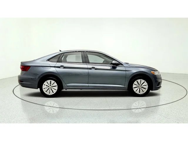 SEMINUEVOS VOLKSWAGEN Jetta a Estados en autogozo