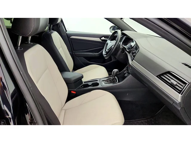 SEMINUEVOS VOLKSWAGEN Jetta a Estados en autogozo