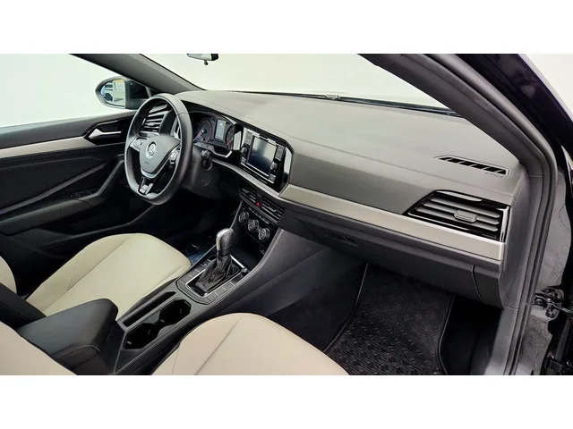SEMINUEVOS VOLKSWAGEN Jetta a Estados en autogozo
