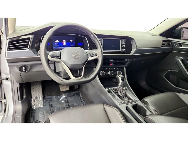 SEMINUEVOS VOLKSWAGEN Jetta a Estados en autogozo