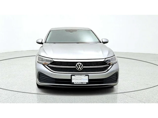 SEMINUEVOS VOLKSWAGEN Jetta a Estados en autogozo