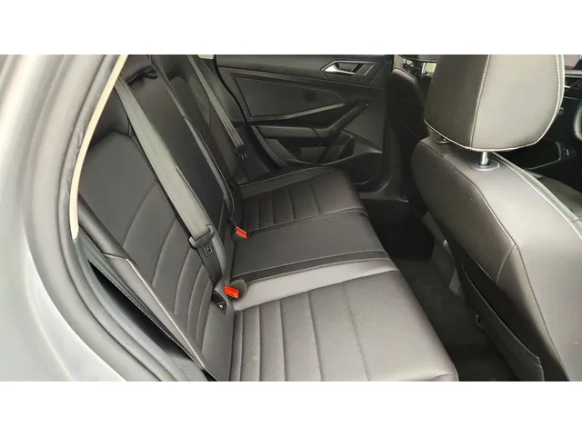 SEMINUEVOS VOLKSWAGEN Jetta a Estados en autogozo