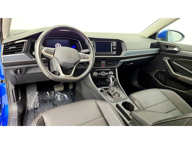 SEMINUEVOS VOLKSWAGEN Jetta a Estados en autogozo