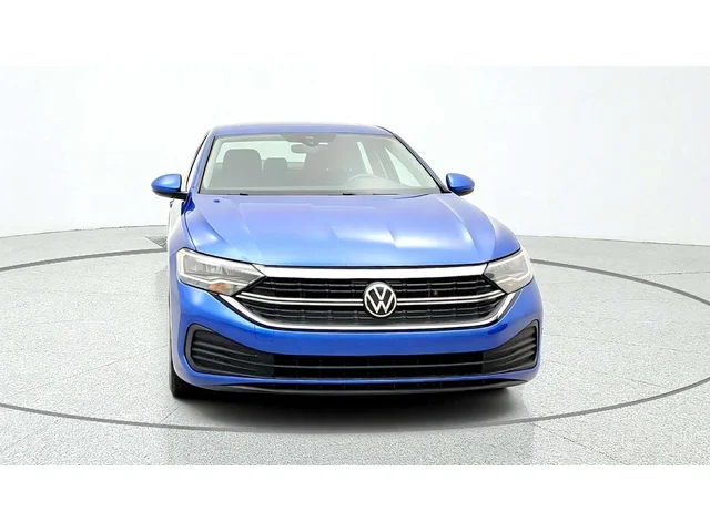 SEMINUEVOS VOLKSWAGEN Jetta a Estados en autogozo