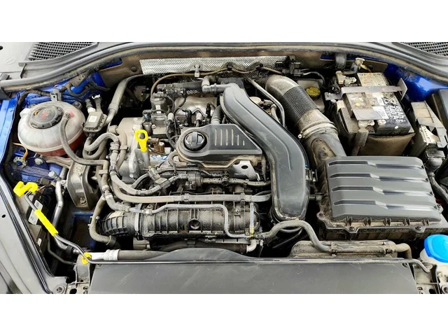 SEMINUEVOS VOLKSWAGEN Jetta a Estados en autogozo