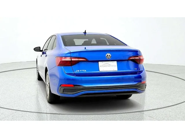 SEMINUEVOS VOLKSWAGEN Jetta a Estados en autogozo