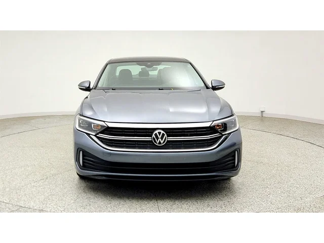 SEMINUEVOS VOLKSWAGEN Jetta a Estados en autogozo