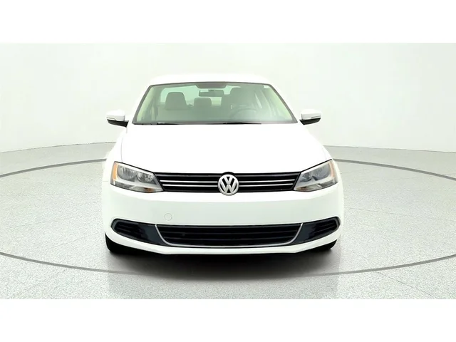 SEMINUEVOS VOLKSWAGEN Jetta Sedan a Estados en autogozo