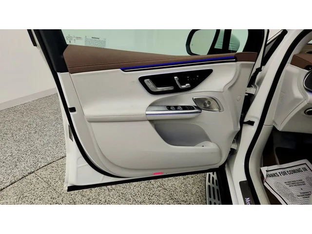 SEMINUEVOS MERCEDES-BENZ EQE a Estados en autogozo