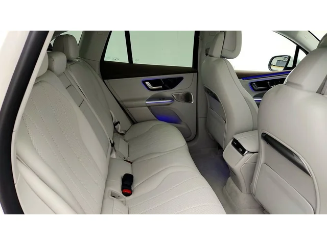 SEMINUEVOS MERCEDES-BENZ EQE a Estados en autogozo