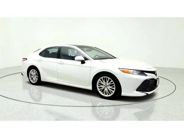 SEMINUEVOS TOYOTA Camry a Estados en autogozo
