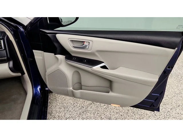 SEMINUEVOS TOYOTA Camry a Estados en autogozo
