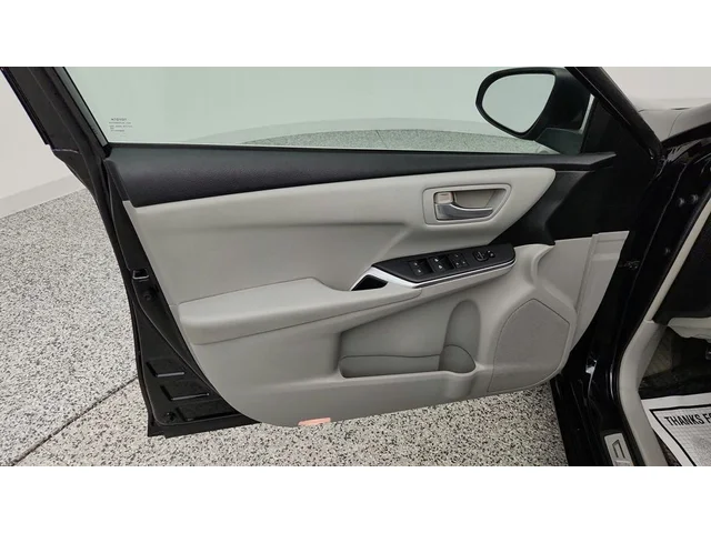 SEMINUEVOS TOYOTA Camry a Estados en autogozo