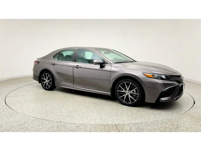 SEMINUEVOS TOYOTA Camry a Estados en autogozo