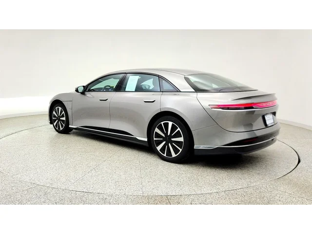 SEMINUEVOS LUCID Air a Estados en autogozo