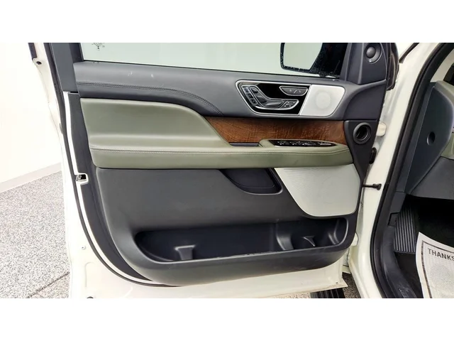 SEMINUEVOS LINCOLN Navigator a Estados en autogozo