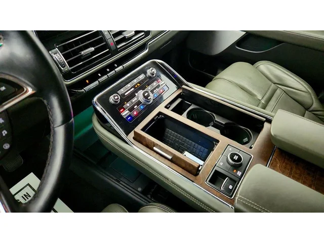 SEMINUEVOS LINCOLN Navigator a Estados en autogozo