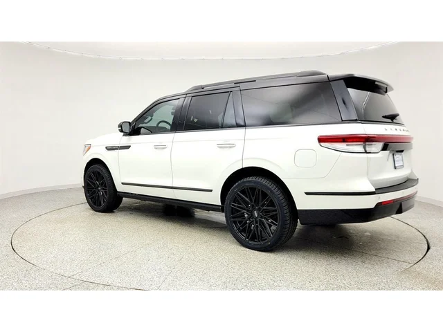 SEMINUEVOS LINCOLN Navigator a Estados en autogozo
