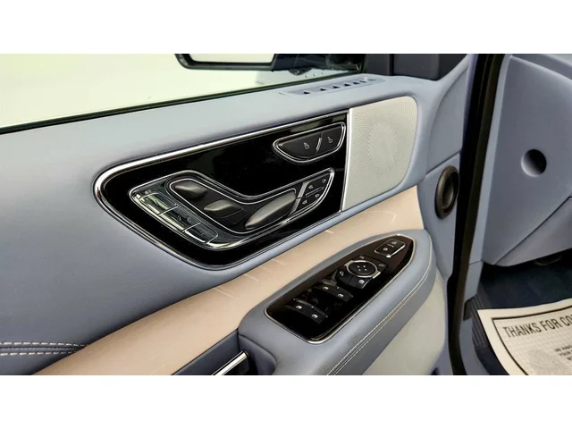 SEMINUEVOS LINCOLN Navigator a Estados en autogozo