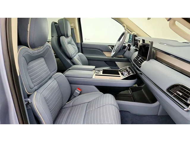 SEMINUEVOS LINCOLN Navigator a Estados en autogozo