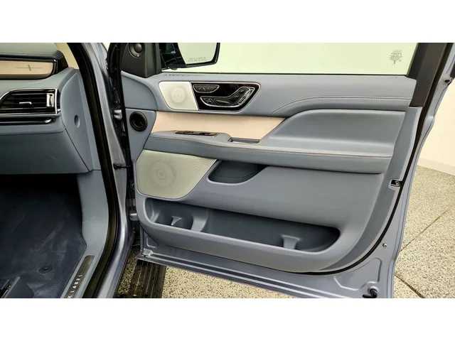 SEMINUEVOS LINCOLN Navigator a Estados en autogozo