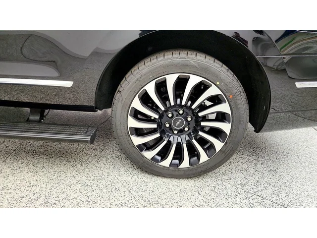SEMINUEVOS LINCOLN Navigator a Estados en autogozo