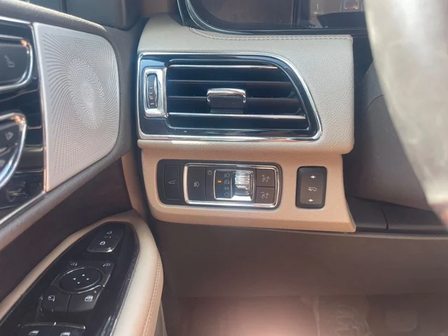 SEMINUEVOS LINCOLN NAVIGATOR L a Estados en autogozo