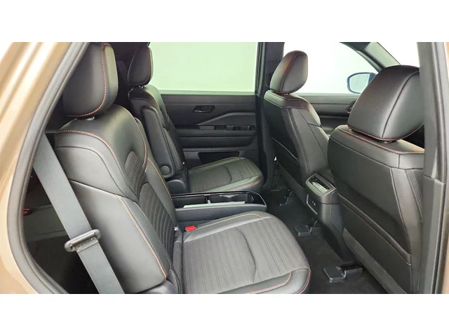 SEMINUEVOS NISSAN Pathfinder a Estados en autogozo