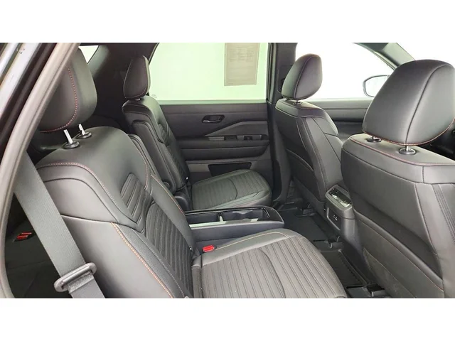 SEMINUEVOS NISSAN Pathfinder a Estados en autogozo