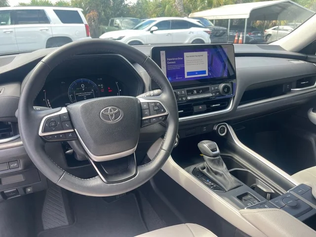 SEMINUEVOS TOYOTA GRAND HIGHLANDER a Estados en autogozo