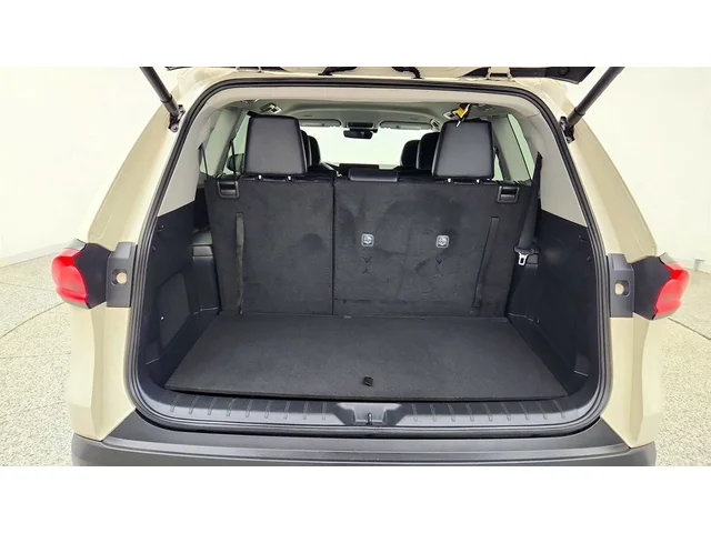 SEMINUEVOS TOYOTA Grand Highlander a Estados en autogozo