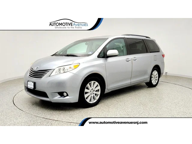 SEMINUEVOS TOYOTA Sienna a Estados en autogozo