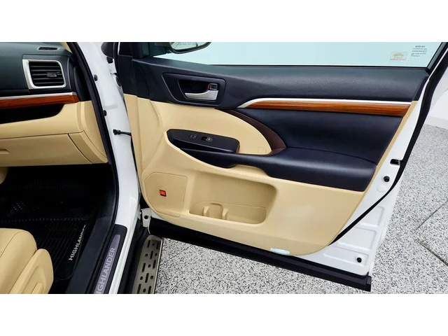 SEMINUEVOS TOYOTA Highlander a Estados en autogozo