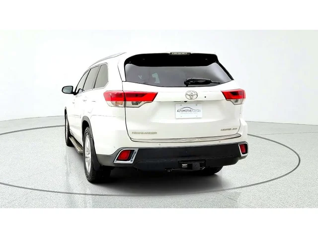 SEMINUEVOS TOYOTA Highlander a Estados en autogozo