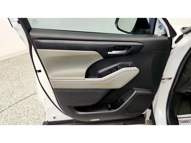 SEMINUEVOS TOYOTA Highlander a Estados en autogozo