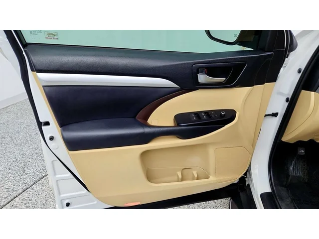 SEMINUEVOS TOYOTA Highlander a Estados en autogozo