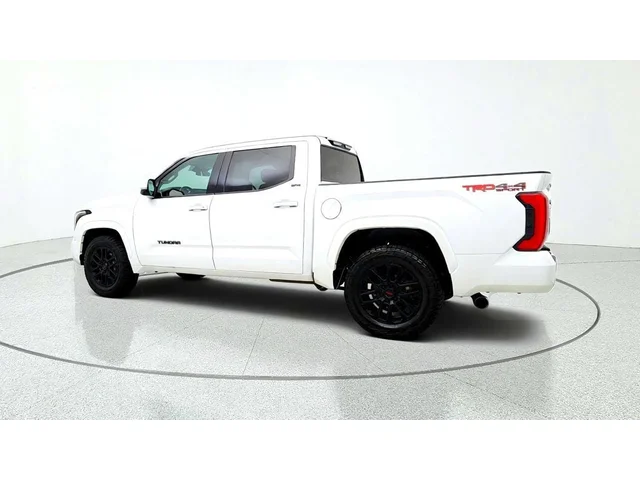 SEMINUEVOS TOYOTA Tundra 4WD a Estados en autogozo