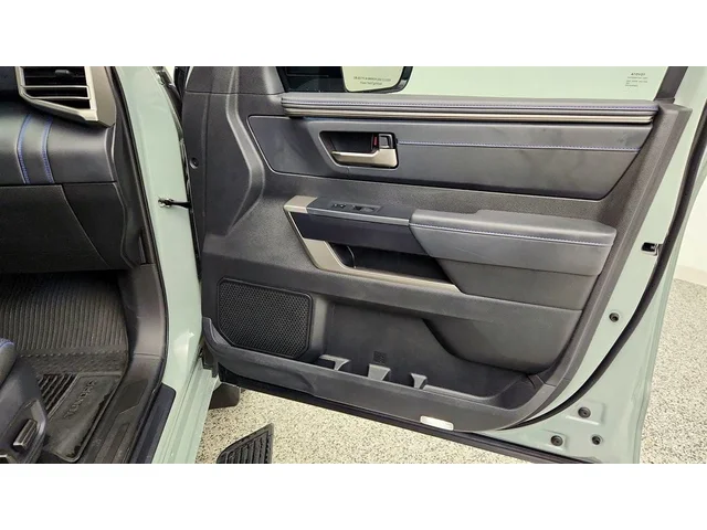 SEMINUEVOS TOYOTA Tundra 4WD a Estados en autogozo