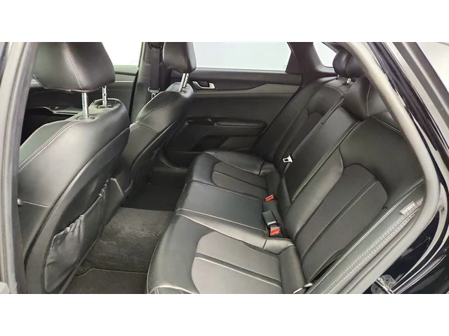 SEMINUEVOS KIA K5 a Estados en autogozo