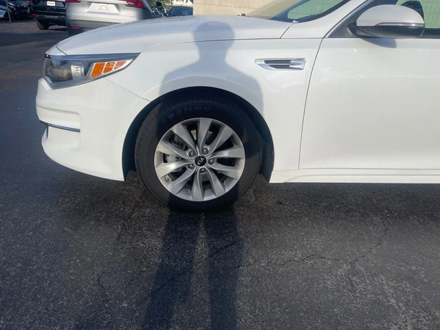 SEMINUEVOS KIA OPTIMA a Estados en autogozo
