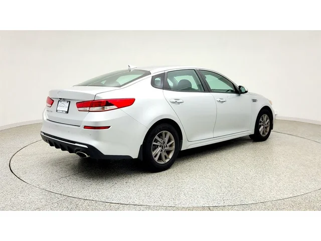 SEMINUEVOS KIA Optima a Estados en autogozo