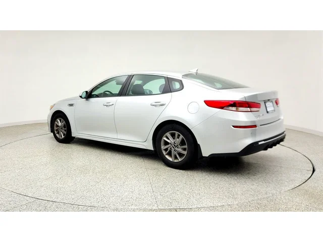 SEMINUEVOS KIA Optima a Estados en autogozo